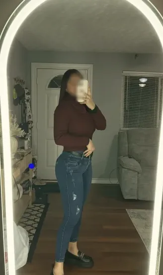 Amina, 29 anni