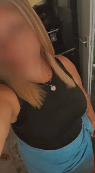Claudia, 28 anni