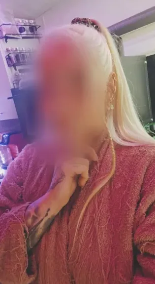 Erika, 34 anni