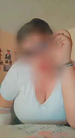 Manuela, 35 anni