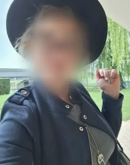 Manuela, 33 anni